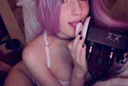 AftynRose ASMR Sweet Angel Licking Video!