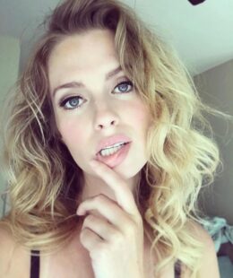 Barbara Dunkelman Bikini Photos