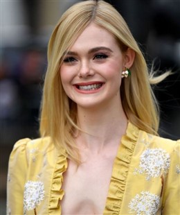 Elle Fanning Nip Slip & Sexy (49 Photos)