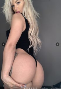 Ashley Resch Onlyfans Nude Photos