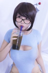 Hana Bunny Mei Cosplay