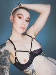 Comicbookgirl19 Nude Danikaxix Cosplay Photos Leaked