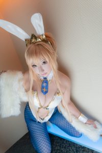 Saku Shooting Star Royal Bunny