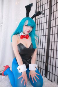 ItsRoxyCos Bulma Cosplay