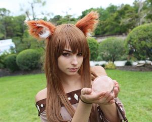 Kttn Cosplay Holo