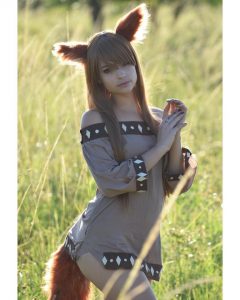 Kttn Cosplay Holo