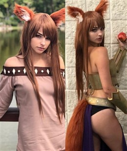 Kttn Cosplay Holo