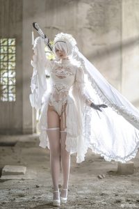 Cosplay Kawaii 2B in White Cosplay In Nier Automata