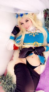 Belle Delphine Princess Zelda