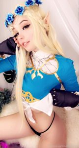 Belle Delphine Princess Zelda