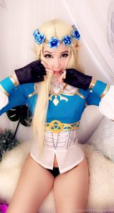 Belle Delphine Princess Zelda