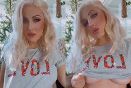 Kristen Hughey Underboob Tease Video Leaked